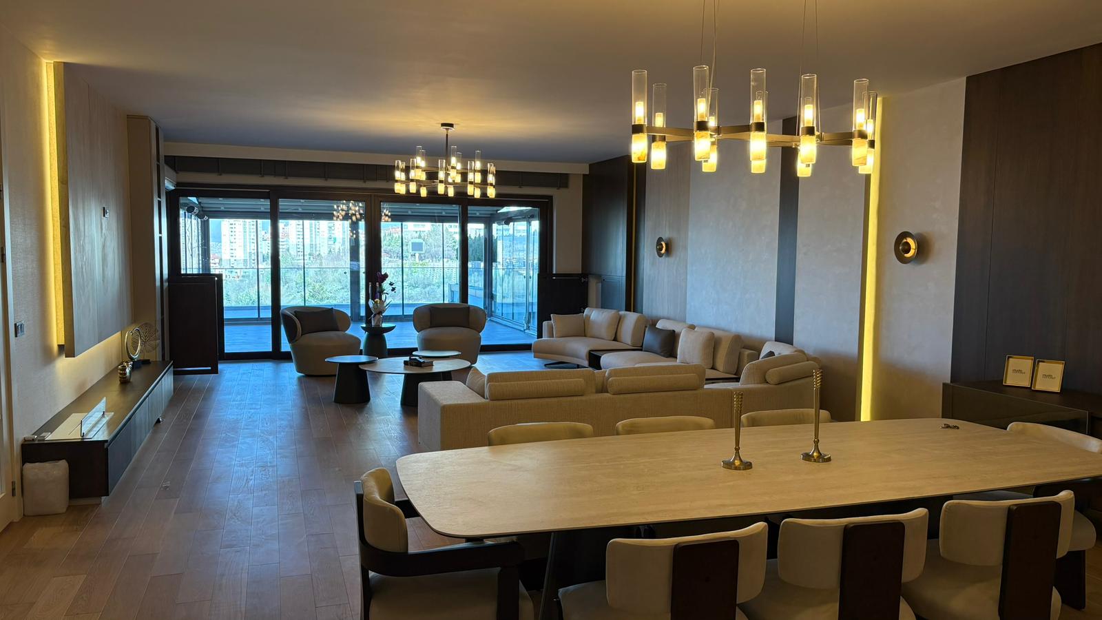 Güçlü Ekibimiz ile Projelere Değer Katıyoruz